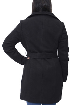 Abrigo negro cinto high neck Byoung  BYCIRLA para mujer