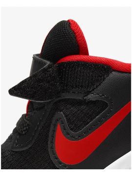 Zapatilla Nike Revolution Negro/Rojo Niño
