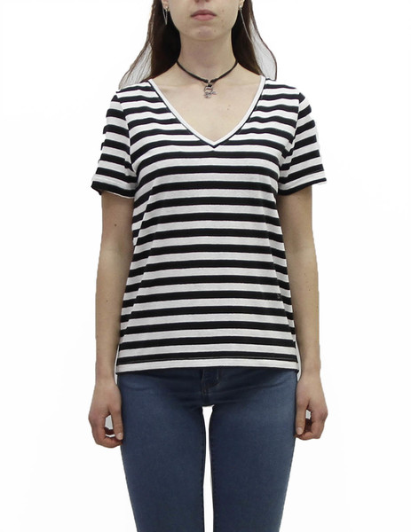 Gallery camiseta ichi yulieta negro franjas cuello pico para mujer  1 