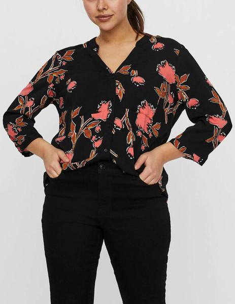 Gallery camisa vero moda curve priebe floral negra pico 34 mujer  1 