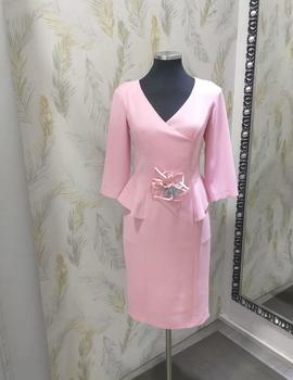 Vestido liso escote v en rosa