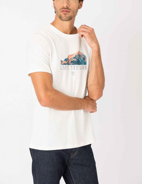 Gallery camiseta blanco tiffosi gyala estamapado montanha manga corta para hombre  3 