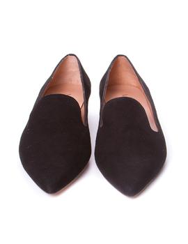 Zapato Miuxa copete perlas tacon ante negro